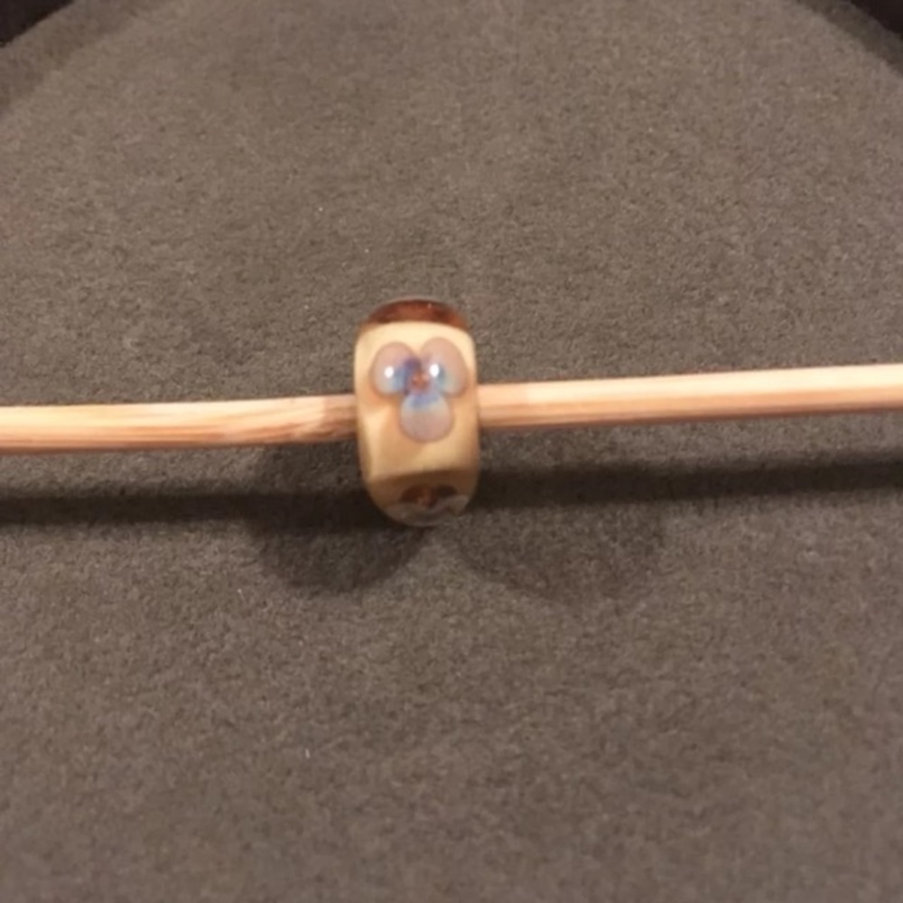 Trollbeads, Amber Violet